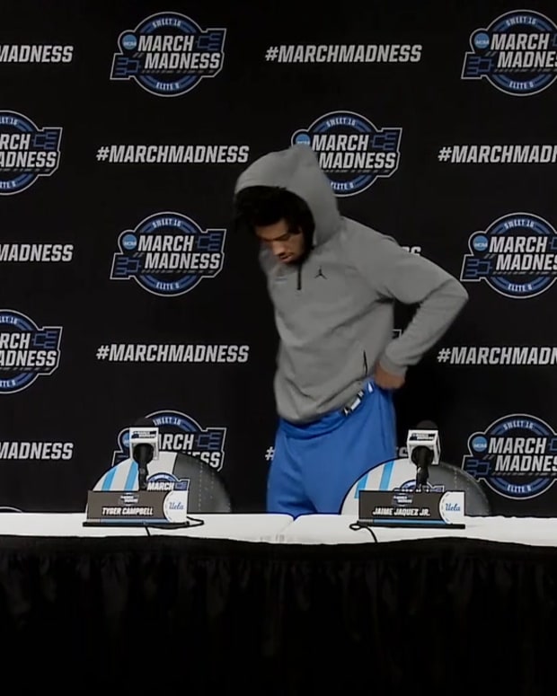 UCLA players